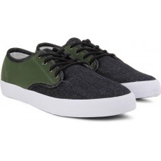 Deals, Discounts & Offers on Men Footwear - United Colors of Benetton. Men Sneakers  (Black, Green)