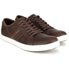 Deals, Discounts & Offers on Men - Upto 50+Extra 10% Off Upto 63% off discount sale