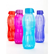 Deals, Discounts & Offers on Kitchen Containers - Signoraware Aqua Plastic Water Bottle Set, 1 Litre, Set of 4, Multicolour