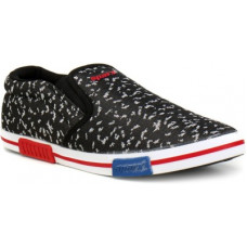 Deals, Discounts & Offers on Men - [Size 8, 9] SparxSparx Men Black Slip on Sneakers Canvas Shoes For Men(White, Black)