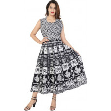Deals, Discounts & Offers on Women - Unique ChoiceWomen Fit and Flare Black Dress