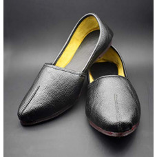 Deals, Discounts & Offers on  - Thari Choice Men Juti or Jalsa