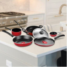Deals, Discounts & Offers on Cookware - Pigeon Non- stick cookware- Favourite 7Pcs Gift set Cookware Set(Aluminium, 7 - Piece)
