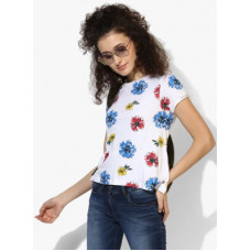Deals, Discounts & Offers on Laptops - [Size XL] Pepe JeansCasual Regular Sleeve Printed Women White Top