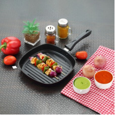 Deals, Discounts & Offers on Cookware - iVBOX  EzyGrill Non Stick Grill Pan 23 cm diameter 2 L capacity(Aluminium, Non-stick)