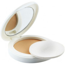 Deals, Discounts & Offers on  - Lakm Perfect Radiance Compact(Ivory Fair 01, 8 g)