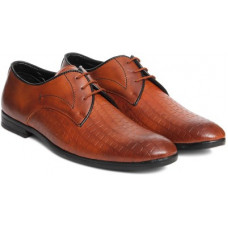 Deals, Discounts & Offers on Men - [Size 7] bacca bucciParty Wear For Men(Tan)