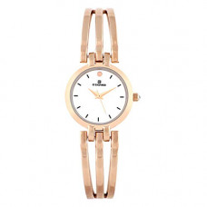 Deals, Discounts & Offers on Women - D'SIGNER Analog White Dial Women's Watch-724RGM.6.L
