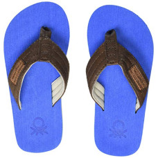 Deals, Discounts & Offers on  - [Size 10] United Colors of Benetton boys 16a8cffpb266i Flip-Flops