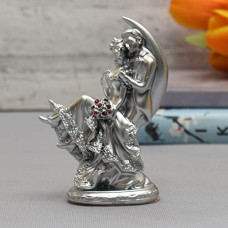 Deals and Offers on - ARCHIES Polyresin Couple Statue| Showpiece| Gifting Item for Valentine's Day| Birthdays | Decoration| Ideal Deals, Discounts & Offers on - ARCHIES Polyresin Couple Statue| Showpiece| Gifting Item for Valentine's Day| Birthdays | Decoration| Ideal