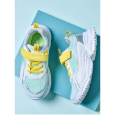 Deals, Discounts & Offers on Baby & Kids - RED TAPEVelcro Walking Shoes For Boys & Girls(White)