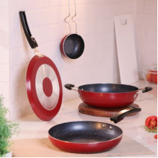 Deals, Discounts & Offers on Cookware - Flipkart SmartBuy 4 pc Non-Induction Bottom Non-Stick Coated Cookware Set(Aluminium, 4 - Piece)
