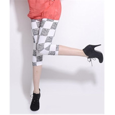 Deals, Discounts & Offers on Women - Gospel Femmora Women Regular Fit Cotton Spandex Square Printed Capri