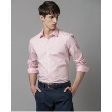 Deals, Discounts & Offers on  - Lee CrossMen Regular Fit Solid Spread Collar Casual Shirt