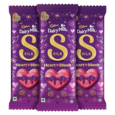 Deals and Offers on - Cadbury Dairy Milk Silk Valentines Heart Blush Chocolate Bar, 150 g (Pack of 3) Deals, Discounts & Offers on - Cadbury Dairy Milk Silk Valentines Heart Blush Chocolate Bar, 150 g (Pack of 3)