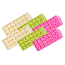 Deals, Discounts & Offers on  - Wonder Plastic Prime Aanchal Fridge Ice cube Tray Set of 6 Pc Tray, 14 Cube, Multicolor