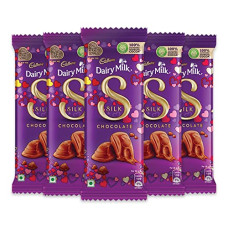 Deals and Offers on - Cadbury Dairy Milk Silk Valentines Chocolate Bar Gift Pack, 60 g (Pack of 5) Deals, Discounts & Offers on - Cadbury Dairy Milk Silk Valentines Chocolate Bar Gift Pack, 60 g (Pack of 5)