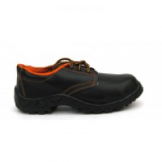 Deals, Discounts & Offers on Foot Wear - Safari Pro Safex PVC Labour Safety Shoes