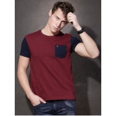 Deals, Discounts & Offers on Men Clothing - Roadster Solid Men's Round Neck T-Shirt
