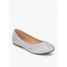 Deals, Discounts & Offers on Women - Wet Blue Silver Belly Shoes