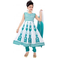 Deals, Discounts & Offers on Kid's Clothing - Saarah Self Design Kurta & Salwar