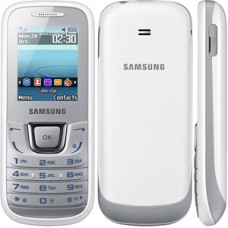 Deals, Discounts & Offers on Mobiles - Samsung E1282 Mobile Phone at Rs. 999