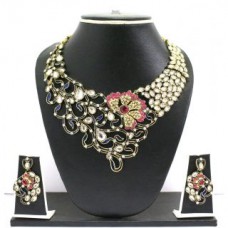 Deals, Discounts & Offers on Earings and Necklace - Zaveri Pearls Floral Designer Necklace Set