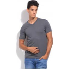 Deals, Discounts & Offers on Men Clothing - T-shirts below Rs. 399