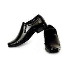Deals, Discounts & Offers on Foot Wear - Sam Stefy Black Formal Shoes