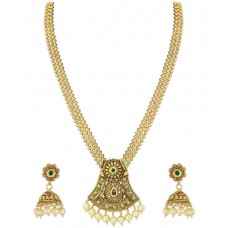 Deals, Discounts & Offers on Earings and Necklace - Zaveri Pearls Beautiful Pearl & Kundan Necklace Set at 81% offer