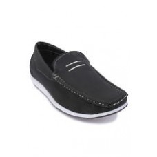 Deals, Discounts & Offers on Foot Wear - Action DS-12 Dotcom Casual Shoes at 25% offer