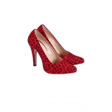 Deals, Discounts & Offers on Foot Wear - Min 50% Cashbach on Footwear
