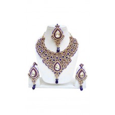 Deals, Discounts & Offers on Earings and Necklace - Upto 90% off on Jewellery & Watches