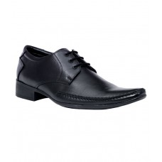 Deals, Discounts & Offers on Foot Wear - Bata Black Formal Shoes at 23% offer