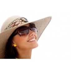Deals, Discounts & Offers on Sunglasses & Eyewear Accessories - Upto 70% off on Sunglasses
