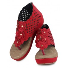 Deals, Discounts & Offers on Foot Wear - Flat 50% off on Red Zip Sandals