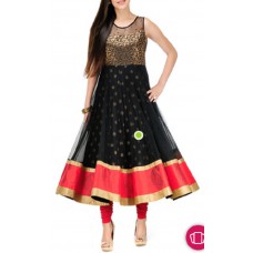 Deals, Discounts & Offers on Women Clothing - Trending Pick up any Kurtas under Rs.499