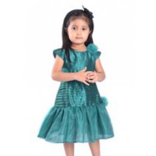 Deals, Discounts & Offers on Baby & Kids - Flat Rs.100 off on Rs. 700 and above.