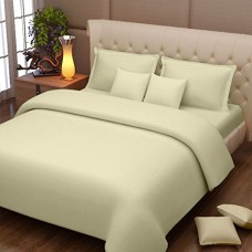 Deals, Discounts & Offers on Home Appliances - Cotton Double Bedsheet with 2 Pillow Covers