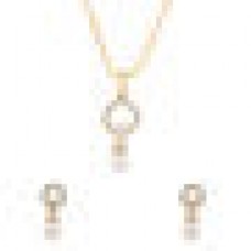 Deals, Discounts & Offers on Women - Pearl Pendant Set With Chain