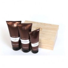 Deals, Discounts & Offers on Men - Flat 20% off on The Man Company Essencia Men'S Grooming Kit Set